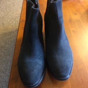 Women’s CAT boots
